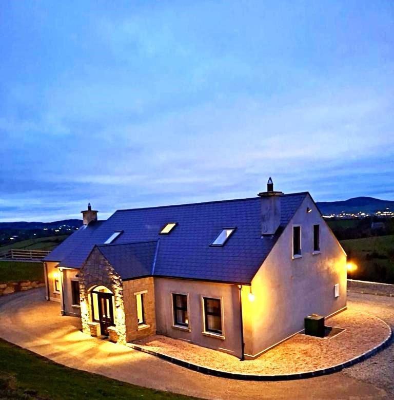 Вилла Crohill Hideaway Ньюри Экстерьер фото